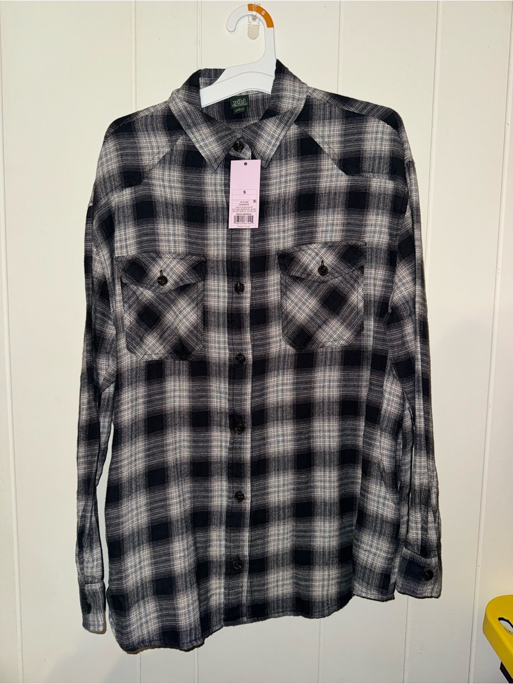 wild fable Black & Gray Plaid Button-Up Shirt